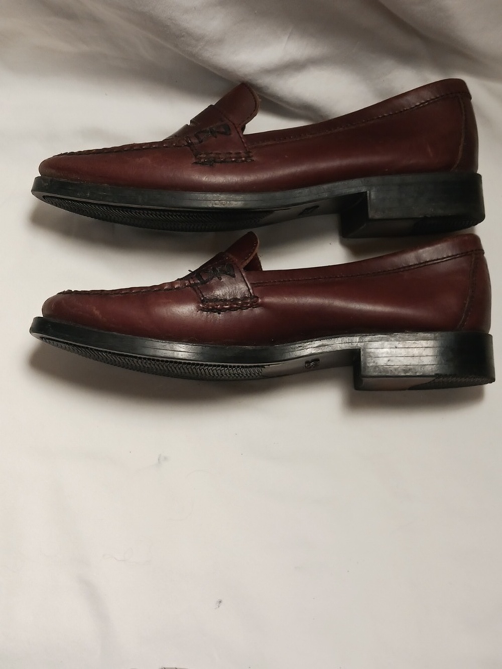 Bass Weejuns Women's Katherine ll Brown Leather Penny Loafers - Picture 5 of 9